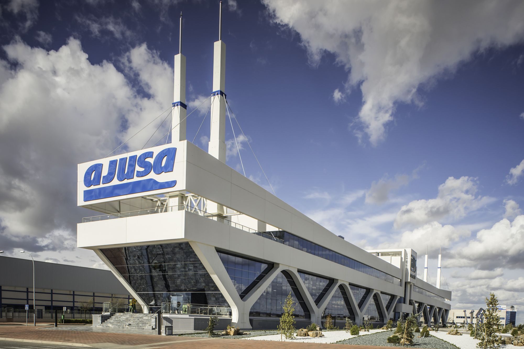 ajusa