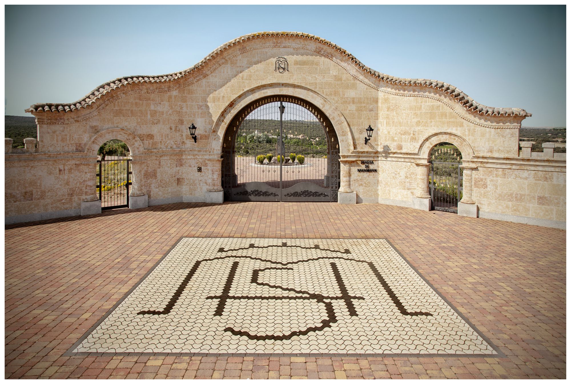 dehesa de navamarin y vinos